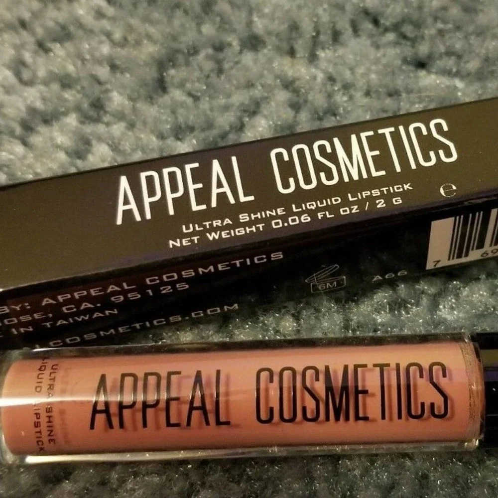 Appeal LOT Liquid Lipstick Nude Holographic Gloss
